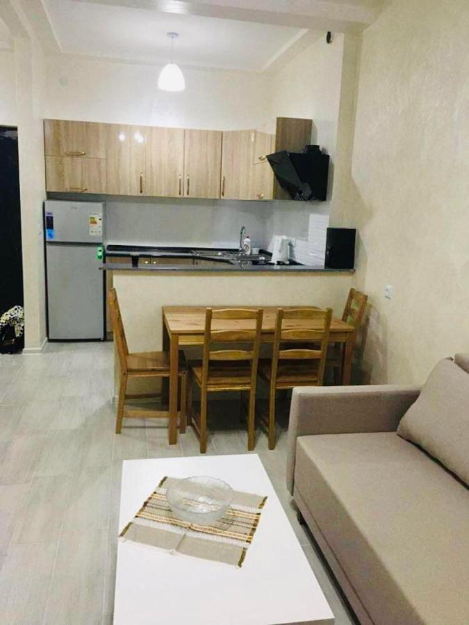Tameo Apartment Batumi Eksteriør bilde
